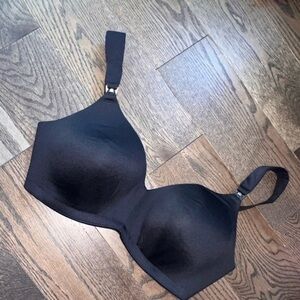 36D nursing bra lot’s of adjustment